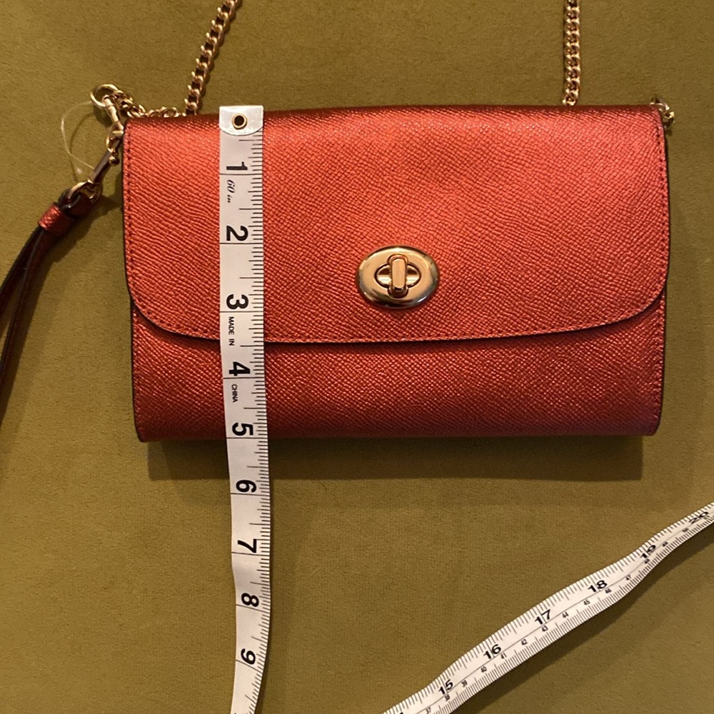 Coach Shimmering Red Crossbody Clutch, Never used with original packing - Picture 10 of 11